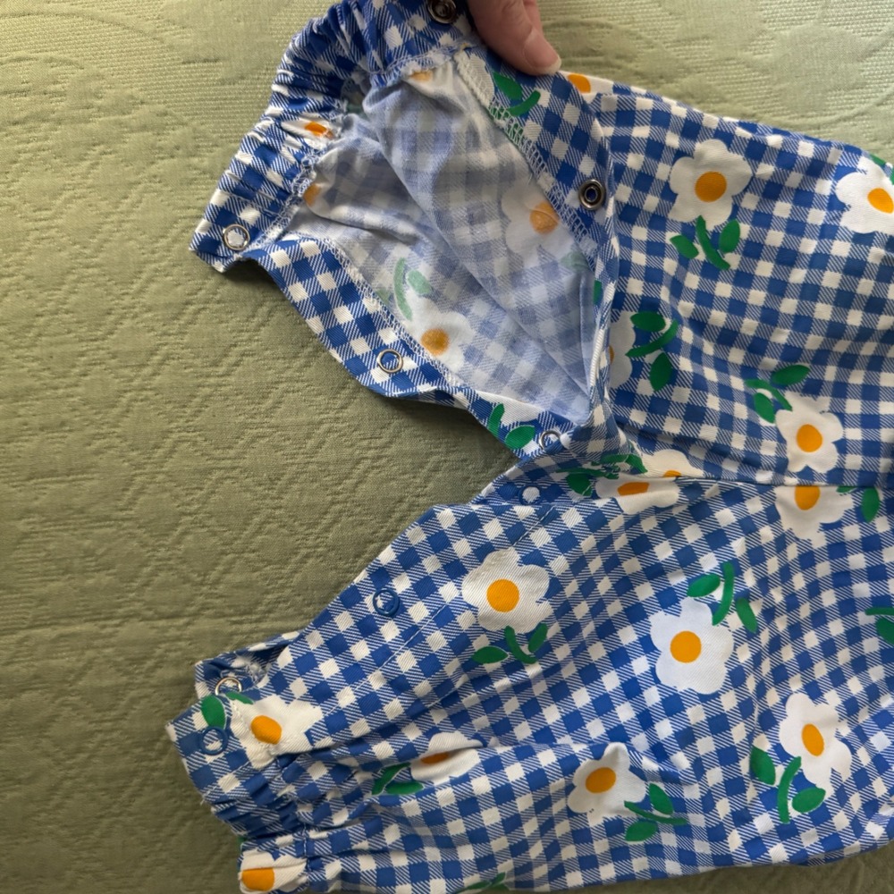 Vintage Baby Blue Gingham Daisy Overalls Sunflower Applique Romper 0-6 Months - Picture 6 of 8